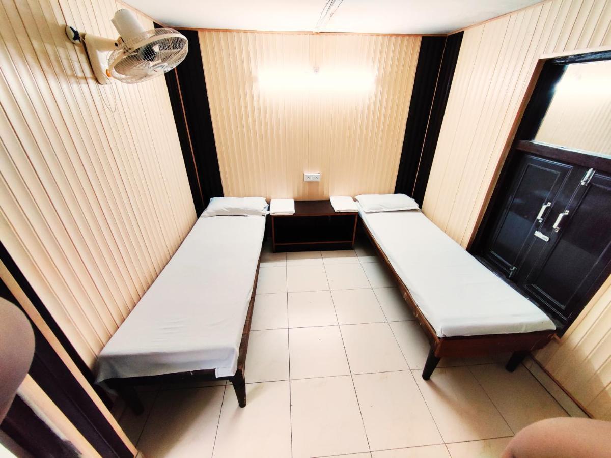 Roop Guest House Lucknow Zimmer foto